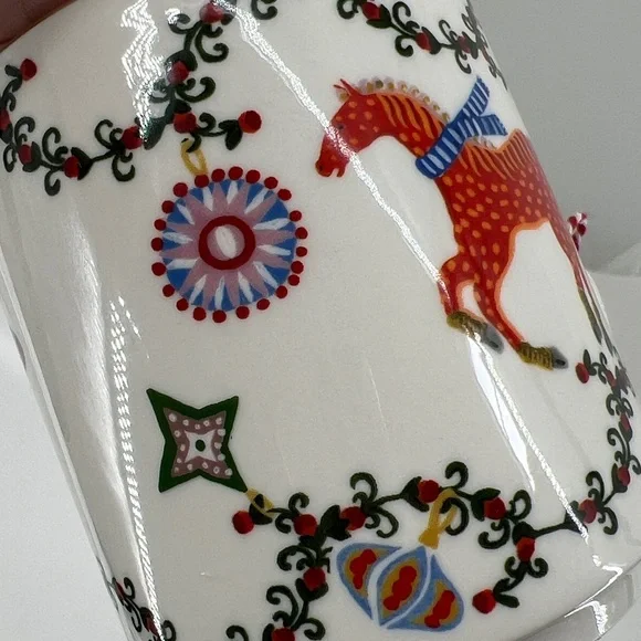 Brand New Anthropologie Juniper Holiday Stoneware Gold Detail Coffee Tea Mug - Picture 8 of 8